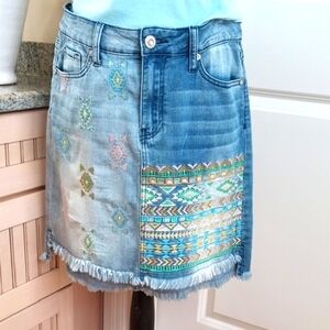 Hydraulic Blue Denim "SOHO" Highrise Mini Skirt with Colorful Embroidery Sz 6